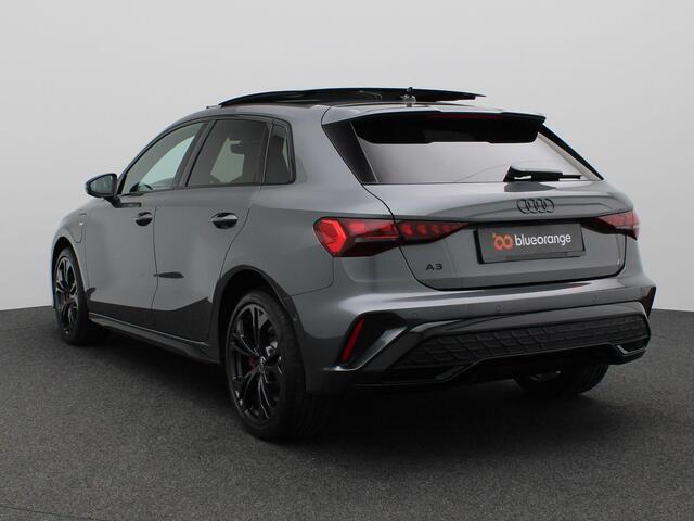 Audi A3 SPORTBACK 45 TFSI e S edition Competition 272PK S-Tronic Pano-Schuifdak, Leder, Led matrix, memorystoel, adaptive cruise, keyless, achteruitrijcamera, stoelverwarming voor, 18" lichtmetaal