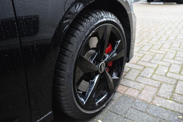 Audi A3 SPORTBACK 45 TFSI e S edition Competition Panorama dak N.A.P. Nederlandse auto