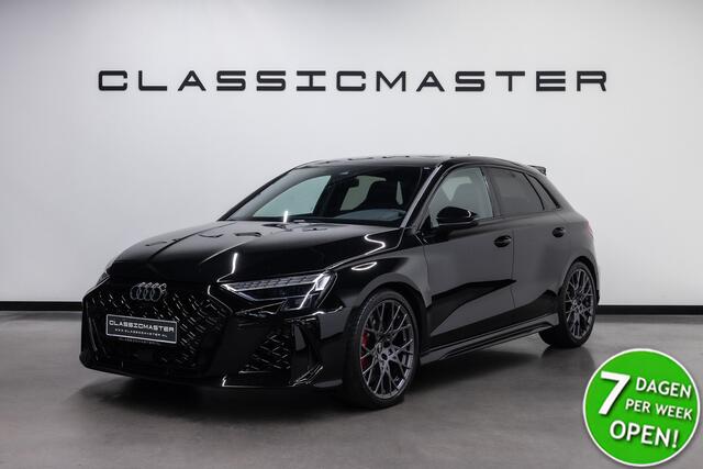 Audi A3 SPORTBACK 2.5 TFSI RS 3 quattro RS Schaalstoelen
