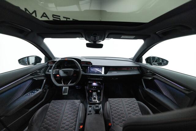 Audi A3 SPORTBACK 2.5 TFSI RS 3 quattro RS Schaalstoelen