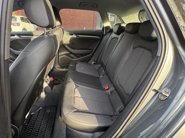 Audi A3 SPORTBACK 40 e-tron Advance Sport // NAVI // PDC V + A // CRUISE // DIGITAAL COCKPIT! // STOELVERWARMING //