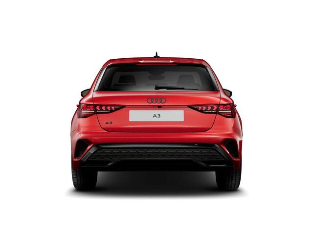 Audi A3 SPORTBACK 45 TFSi e 272 Pk S-Line Competition | Stoelverwarming | Panorama Dak | Camera | Sonos Sound | Full LED | Keyless | 18 Inch | 7.598 Km !!