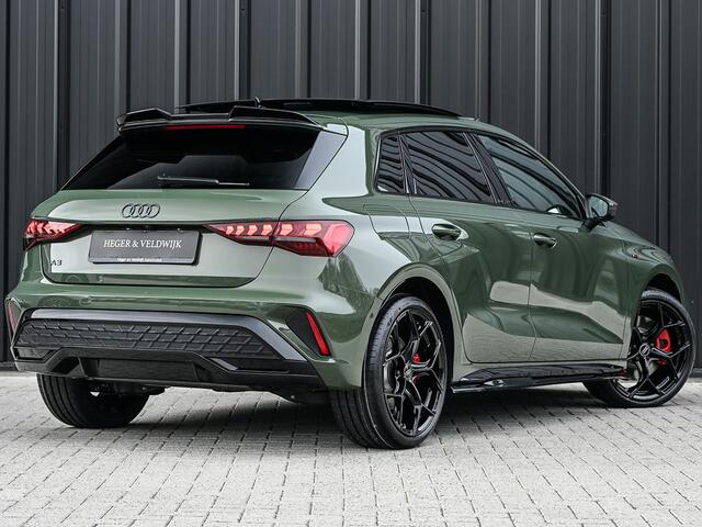 Audi A3 SPORTBACK 45 TFSI e S edition 272pk Competition | Panoramadak | Ambiance interieur | Active Cruise | Sonos Sound | S-Seats + Memory | Head-Up | Camera | Stoelverwarming | Keyless