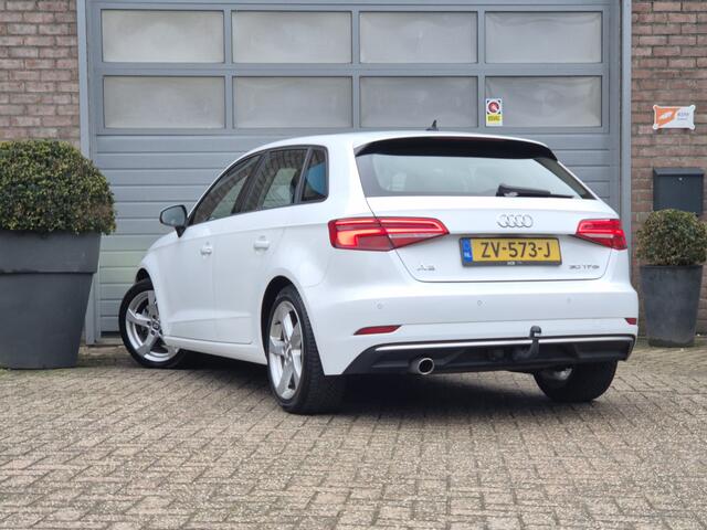 Audi A3 SPORTBACK 30 TFSI Sport Lease Edition Navigatie