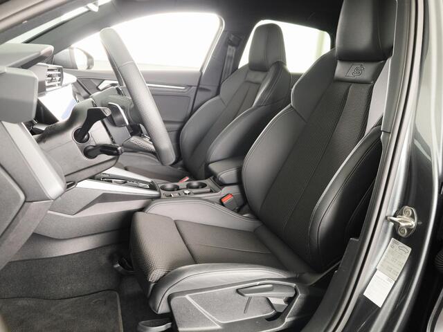 Audi A3 SPORTBACK 40 TFSI e S edition 204pk | Adaptive cruise control | Afgevlakt stuur | Audi sound system