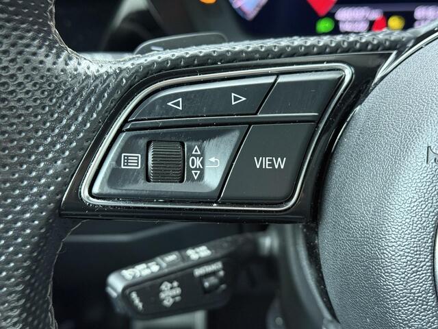 Audi A3 SPORTBACK 35 TFSI S edition | 150 PK | Automaat | Panoramadak | Climate control | S line | Parkeersensoren |