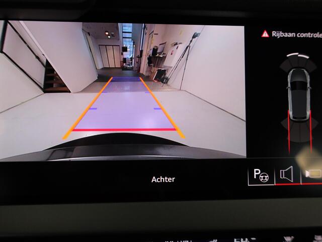 Audi A3 SPORTBACK 40 TFSI e S edition 204 pk S-tronic | Verlengde garantie | Navigatie | Parkeersensoren (Park assist) | Achteruitrijcamera | Stoelverwarming | S-Line |