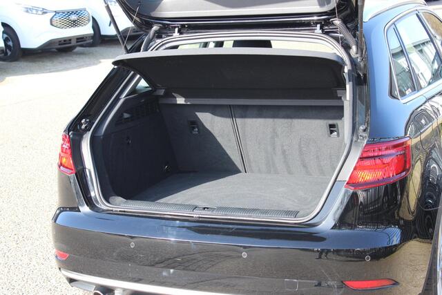 Audi A3 SPORTBACK 30 TFSI Sport Lease Edition
