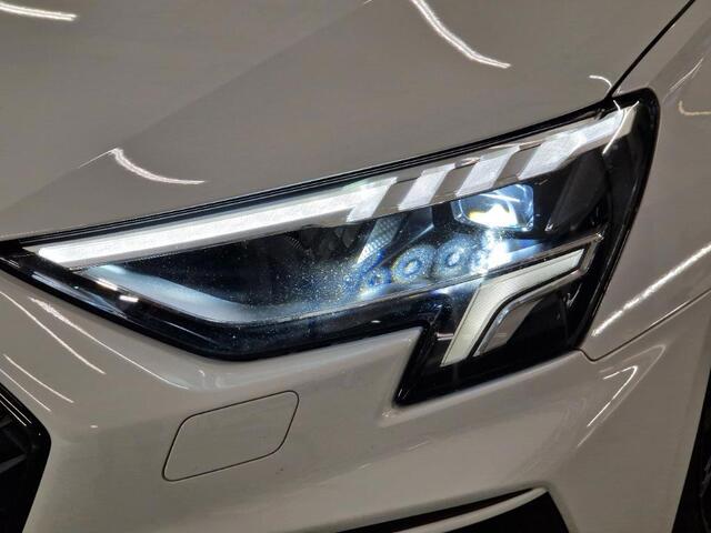 Audi A3 SPORTBACK Aut. 45 TFSI e hybrid S-Line Competition | LED | Navi | Apple Carplay