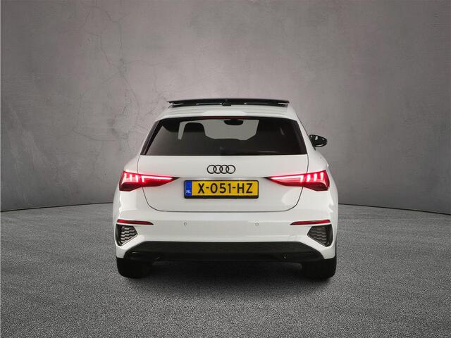 Audi A3 SPORTBACK 45 TFSI e S edition Competition | Full-led | Pano | Sonos 3D | MMI plus | Optiek zwart | ACC | Parkeerassistent |
