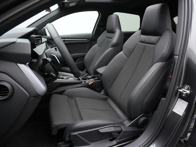 Audi A3 SPORTBACK 40 TFSI e 204 pk S edition / S-Line | Panoramadak | Achteruitrijcamera | Stoelverwarming | Adaptive Cruise