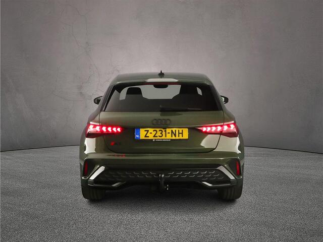 Audi A3 SPORTBACK 35 TFSI S edition | Trekhaak | Sonos | ACC | Matrix | achteruitrijcamera | Elektrische stoel | 18" |
