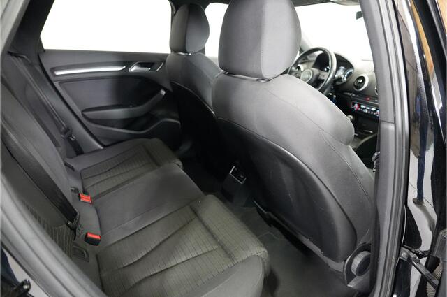 Audi A3 SPORTBACK 35 TFSI CoD Design Pro Line Plus | Stl. verw. | Climate | PDC | LED |