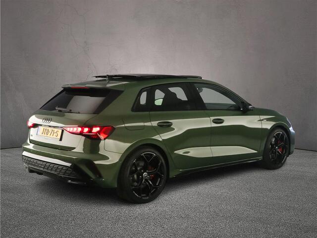 Audi A3 SPORTBACK 45 TFSI e S edition Competition | Pano | Sonos 3D | Full-led | 19" | MMI plus | Optiek zwart | Achteruitrijcamera |