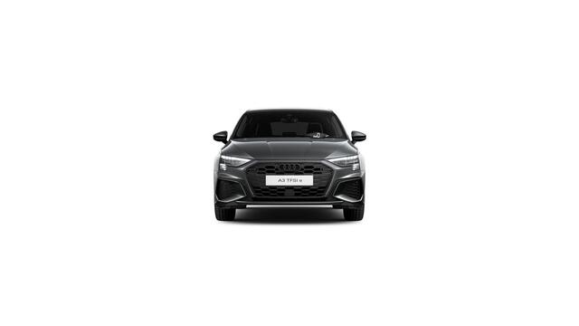 Audi A3 SPORTBACK 45 TFSI e S edition Competition | 245 PK | SoH 94% | Panoramadak | Head-up display | Voorstoelen verwarmd / massagefunctie | Matrix LED koplampen |