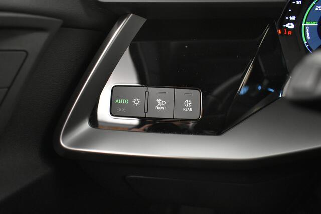 Audi A3 SPORTBACK 40 TFSI e edition SOH 100% 204 pk 18"inch velgen Virtual