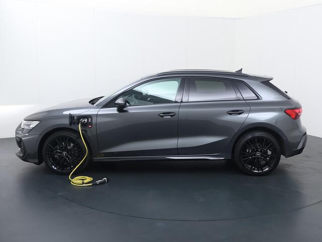 Audi A3 SPORTBACK 40 TFSI e S edition | SoH 100% | Matrix Led | Trekhaak | Achteruitrijcamera | S-Line |