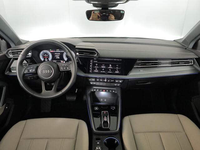 Audi A3 SPORTBACK 40 TFSI e Advanced edition 204 pk S-tronic | Verlengde garantie | Navigatie | Parkeersensoren (Park assist) | Achteruitrijcamera | Lederen bekleding | Adaptieve cruise control |