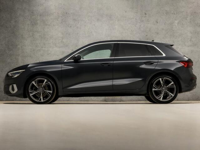 Audi A3 SPORTBACK 35 TFSI Sport 150Pk Automaat (APPLE CARPLAY, GROOT NAVI, CLIMATE, GETINT GLAS, SPORTSTOELEN, ZWART HEMEL, PARKEERSENSOREN, LED, LANE ASSIST, NIEUWSTAAT)