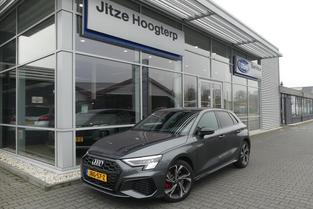 Audi A3 SPORTBACK 45 TFSI e S edition Competition ALCANTARA, MATRIX, ADAPT. CRUISE, CLIMA, NAVI, CAMERA, PDC V&A, APPLE CARPLAY/ANDROID AUTO, KEYLESS, ELEKT. ACHTERKLEP, LANE ASSIST, PRE SENSE, STOELVERWARMING, 79.913KM