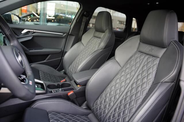 Audi A3 SPORTBACK 35 TFSI S edition / B&O / RS-Seats / Panorama Dak