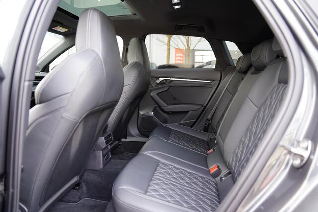 Audi A3 SPORTBACK 35 TFSI S edition / B&O / RS-Seats / Panorama Dak