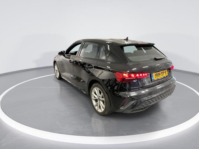 Audi A3 SPORTBACK 40 TFSIe 204pk S-tronic S edition · Camera · Apple/Android Car Play · Stoelverwarming · Navigatie · P-Sensoren · 17'' Inch · Garantie t/m 18-08-2029 of 100.000km