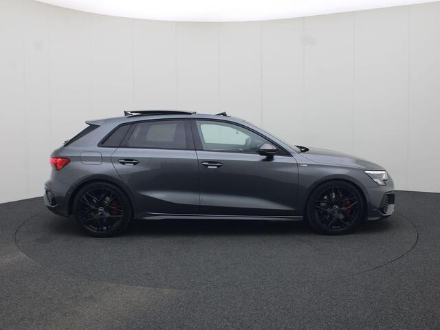 Audi A3 SPORTBACK 45 TFSIe 180kW/245PK S edition Competition · Panoramadak · Dinamica/Kunstleder · Drive select · Garantie t/m 17-04-2029 of 100000km.