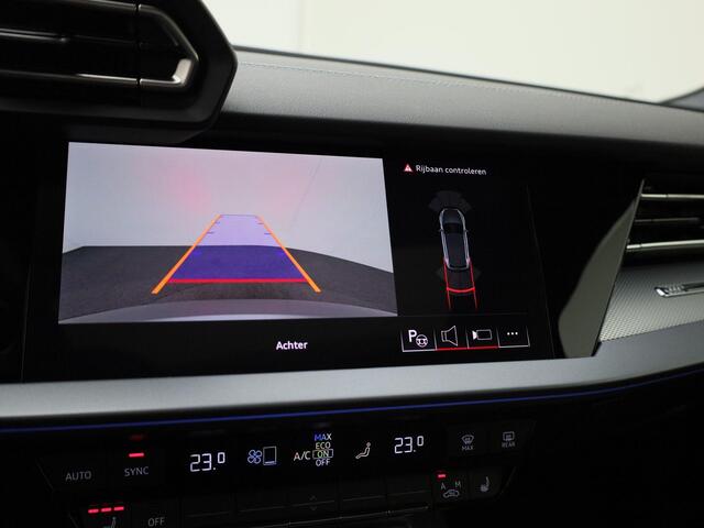 Audi A3 SPORTBACK 35 TFSI/150PK S Line · Panoramadak · Camera · SONOS · Stoelverwarming · Apple/Android Car Play · Leder/Stof · Drive select · Garantie t/m 08-07-2027