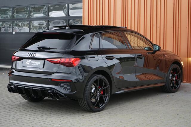 Audi A3 SPORTBACK 45 TFSI e S-line 245PK Panodak RS Stoelen Matrix B&O Massage VOL!