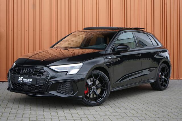 Audi A3 SPORTBACK 45 TFSI e S-line 245PK Panodak RS Stoelen Matrix B&O Massage VOL!