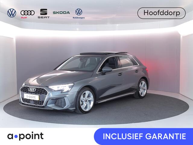 Audi A3 SPORTBACK 30 TFSI S edition 110 pk S-tronic | Navigatie | Panoramadak | Parkeersensoren (Park assist) | S-Line |