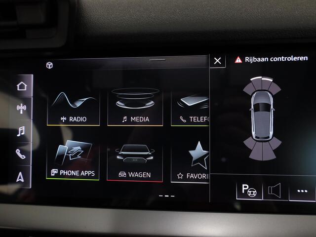 Audi A3 SPORTBACK 30 TFSI S edition 110 pk S-tronic | Navigatie | Panoramadak | Parkeersensoren (Park assist) | S-Line |