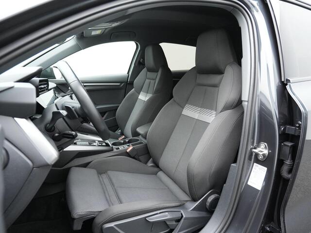 Audi A3 SPORTBACK 30 TFSI 110 pk S-tronic Advanced edition | Stoelverwarming | Navigatie | Cruise Control