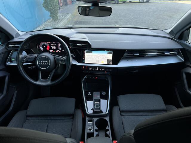 Audi A3 SPORTBACK 30 TFSI S-tronic AUT. Business edition CARPLAY | DIGI.DASHB | NAV | CRUISE | LED | PDC |LMV