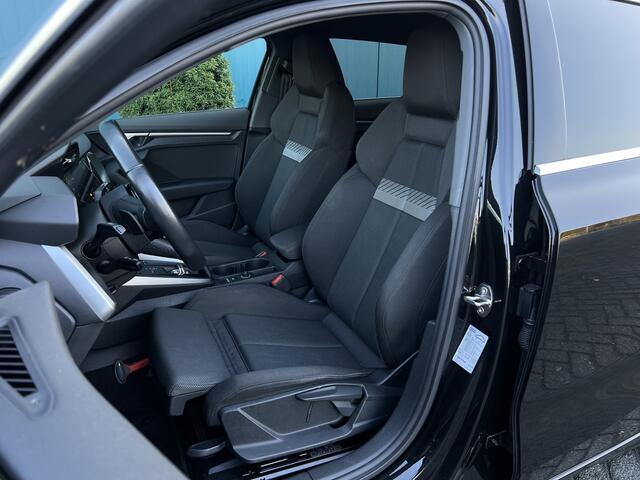 Audi A3 SPORTBACK 30 TFSI S-tronic AUT. Business edition CARPLAY | DIGI.DASHB | NAV | CRUISE | LED | PDC |LMV