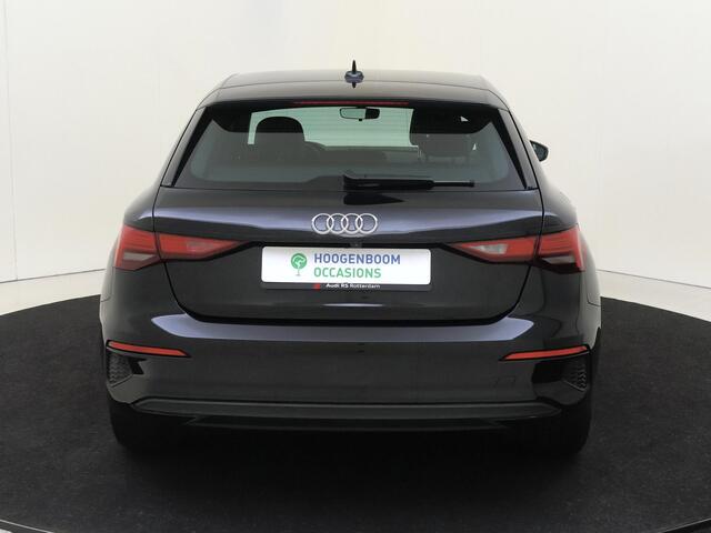 Audi A3 SPORTBACK 40 TFSI e Advanced edition | Parkeerassistent | Virtual cockpit Plus | Achteruitrijcamera | Stoelverwarming | Lederen bekleding | Navigatie Plus | CarPlay |