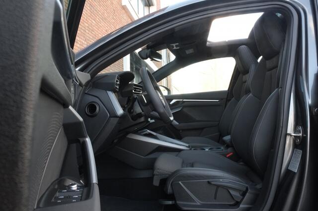 Audi A3 SPORTBACK 40 TFSI e S line Panoramadak