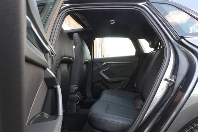 Audi A3 SPORTBACK 40 TFSI e S line Panoramadak
