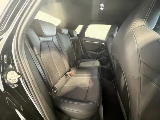 Audi A3 SPORTBACK 30 TFSI S edition | Navigatie/Android/Apple Carplay | LM Velgen 17" | Cruise Control | Airco | S-Line Exterieur |