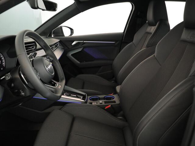 Audi A3 SPORTBACK 40 TFSI e S edition 204 pk S-tronic | Verlengde garantie | Navigatie | Parkeersensoren (Park assist) | Achteruitrijcamera | Adaptieve cruise control | Stoelverwarming | S-Line |