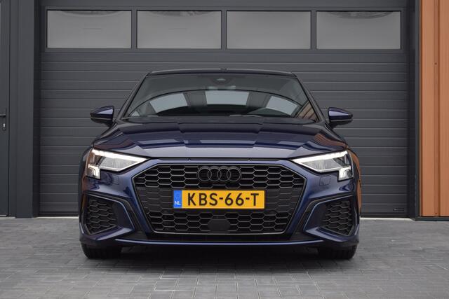 Audi A3 SPORTBACK 40 TFSI e S-line | S-zetels | LED | Keyless | 18"