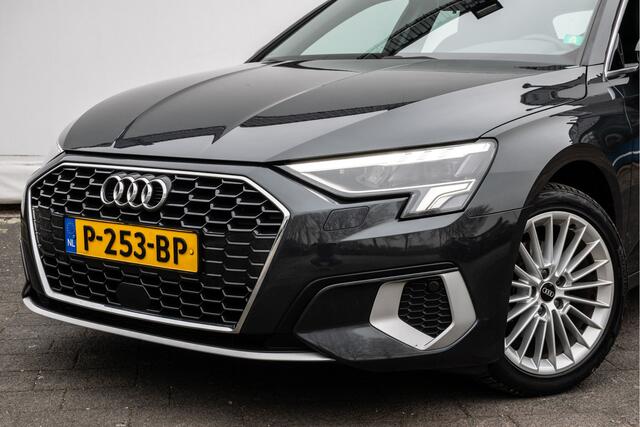 Audi A3 SPORTBACK 30 TFSI Aut. Advanced edition Leer/ Virtual cockpit/ Sportstoelen/ Full led/ Carplay/ Navigatie/ Cruise control/ Dab