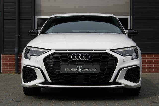 Audi A3 SPORTBACK 45 TFSI e S Edition - Volledig dealer onderhouden - Matrix - Adaptieve Cruise Control - 18 Inch - Virtueel cockpit - Zwart Hoogglans lijsten - Leuke frisse Audi - Achteruitrijcamera