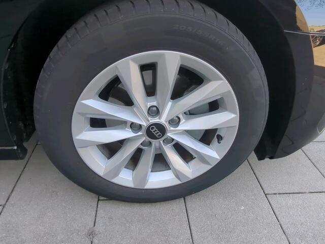 Audi A3 SPORTBACK 30 TFSI Pro Line App-connect / PDC / LED verlichting / Clima / Cruise control / LM velgen