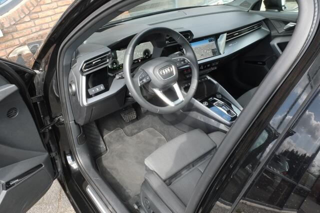 Audi A3 SPORTBACK 40 TFSI e | Sonos | Trekhaak | Head-up | Camera | Navigatie