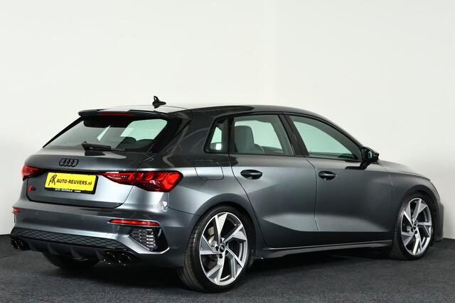 Audi A3 SPORTBACK 2.0 TFSI S3 quattro / LED-Matrix / B&O / ACC / CarPlay