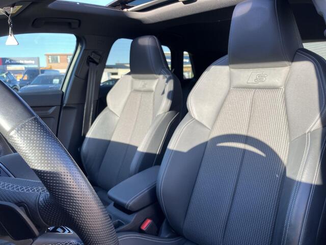 Audi A3 SPORTBACK 40 TFSIe 150kW/204PK S Line · Panoramadak · Camera · Stoelverwarming · Bang & Olufsen · Head-up display · Apple/Android Car Play · Leder/Stof · Drive select