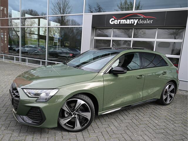 Audi A3 SPORTBACK 35TFSI 150pk S-Line Black Optic NewTyp Pano Sonos RS-Zetels Head-Up M-Led 18-Inch District