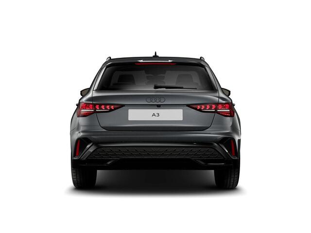 Audi A3 SPORTBACK 45 TFSI e S edition Competition | 272 PK | SoH 100% | Head-up display | Matrix LED koplampen | Adaptive cruise control | S line |